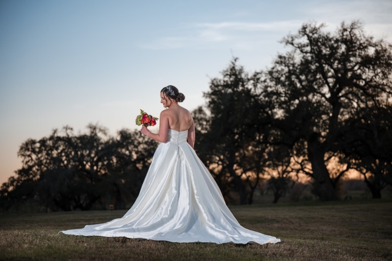 strawberry-pines-bridal-session-_Z611814-Edit