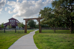 wimberley-wedding-venue-firefly-farm-san-antonio-wedding-photographers-4S1_9068