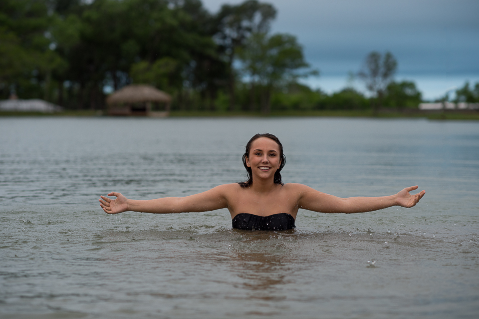 poteet_strawberry_pines_san_antonio_senior_session_4S1_9547-Edit.jpg