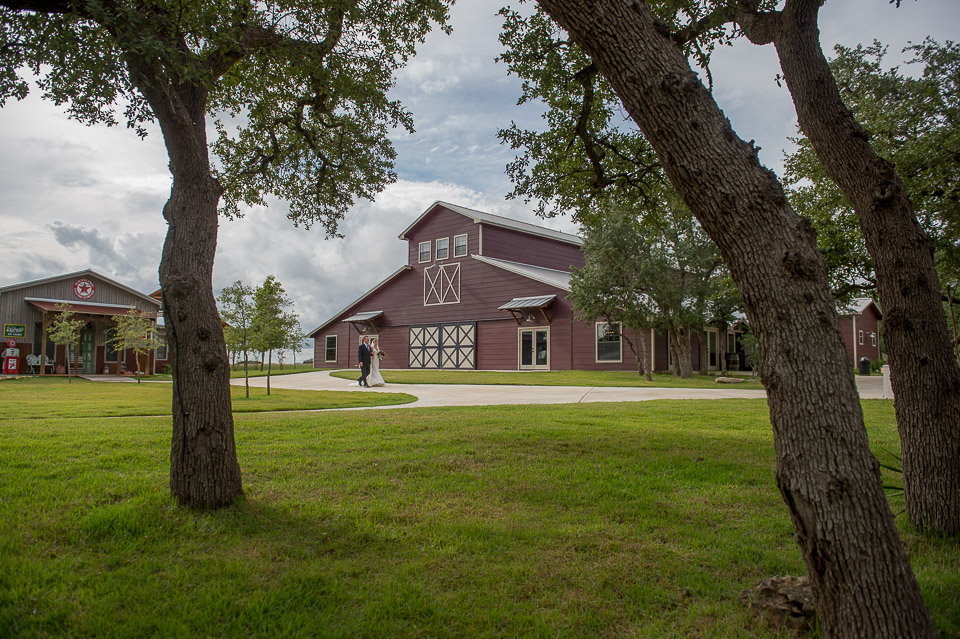 hill country wedding firefly farm events wimberley texas